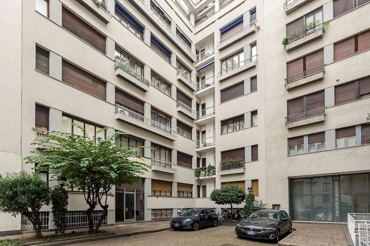 Appartamento Uberto Visconti Di Modrone B Milano